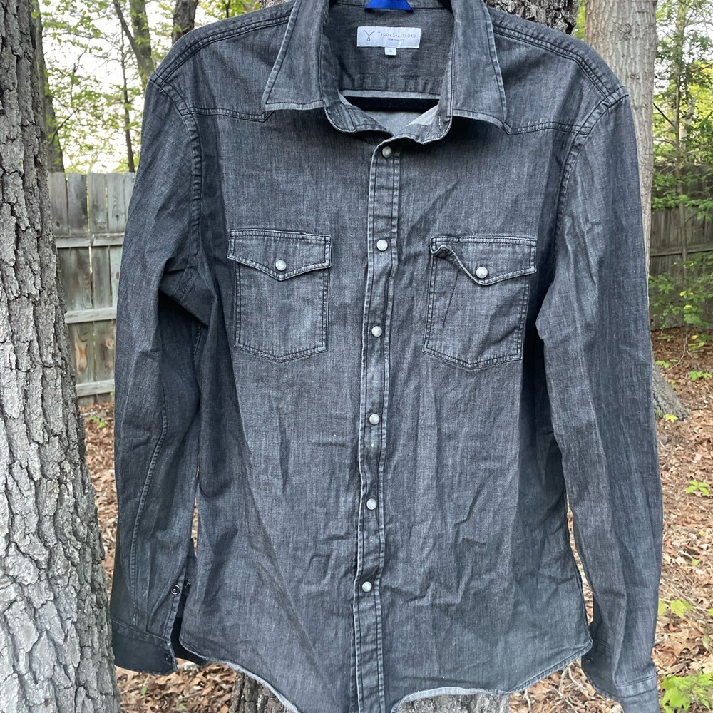 Teddy Stratford Dark Gray Casual Button Down Shirt